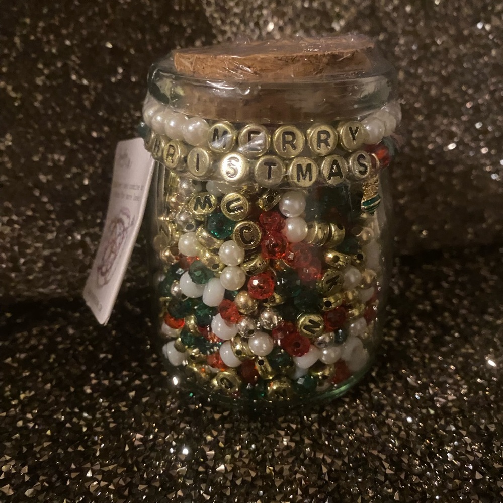 Jewelry Made By Me Holiday DIY Bead Kit
